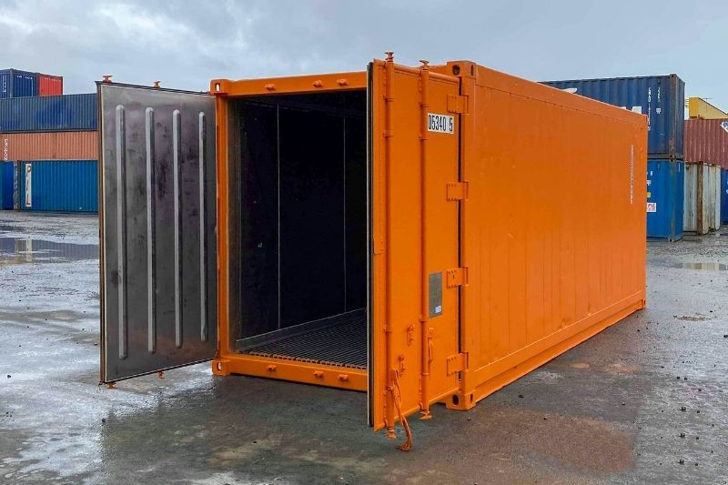 20ft Insulated Container